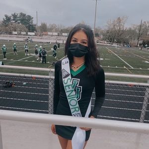 Meet your Posher, Lia